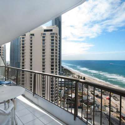 luxury accommodation Surfers Paradise beachfront