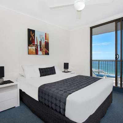 holiday accommodation Surfers Paradise